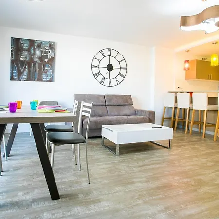 Apartment Oleholidays 111 Centro Puerto Banus 50 M Playa Marbella
